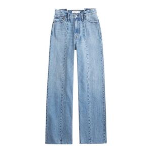 Abercrombie & Fitch Curve Love 90s Relaxed High Waisted Jeans